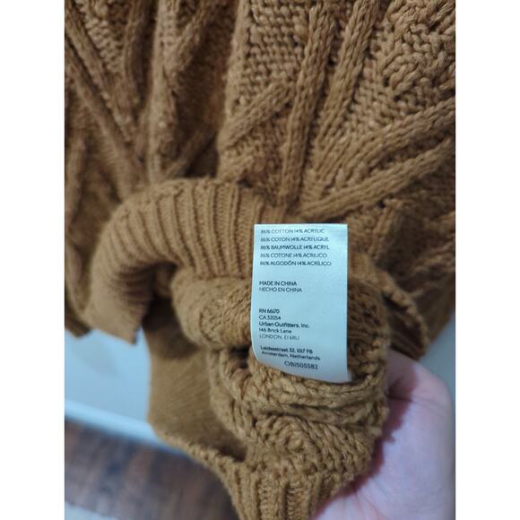 Free People Isla Cable Stitch Tunic Sweater NWT - Picture 5 of 5